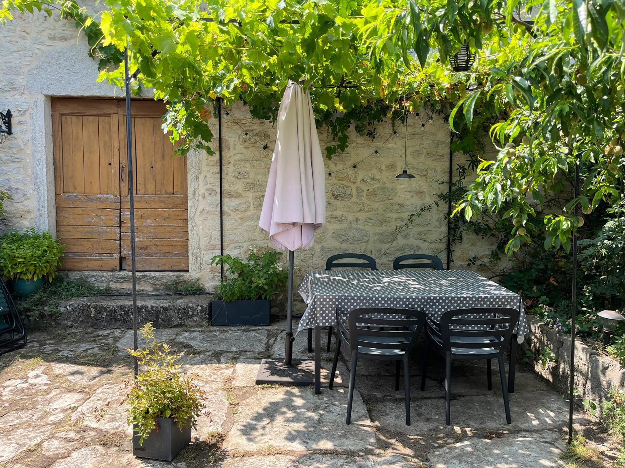 Charmante Maison De Village Senaillac-Lauzes Zewnętrze zdjęcie